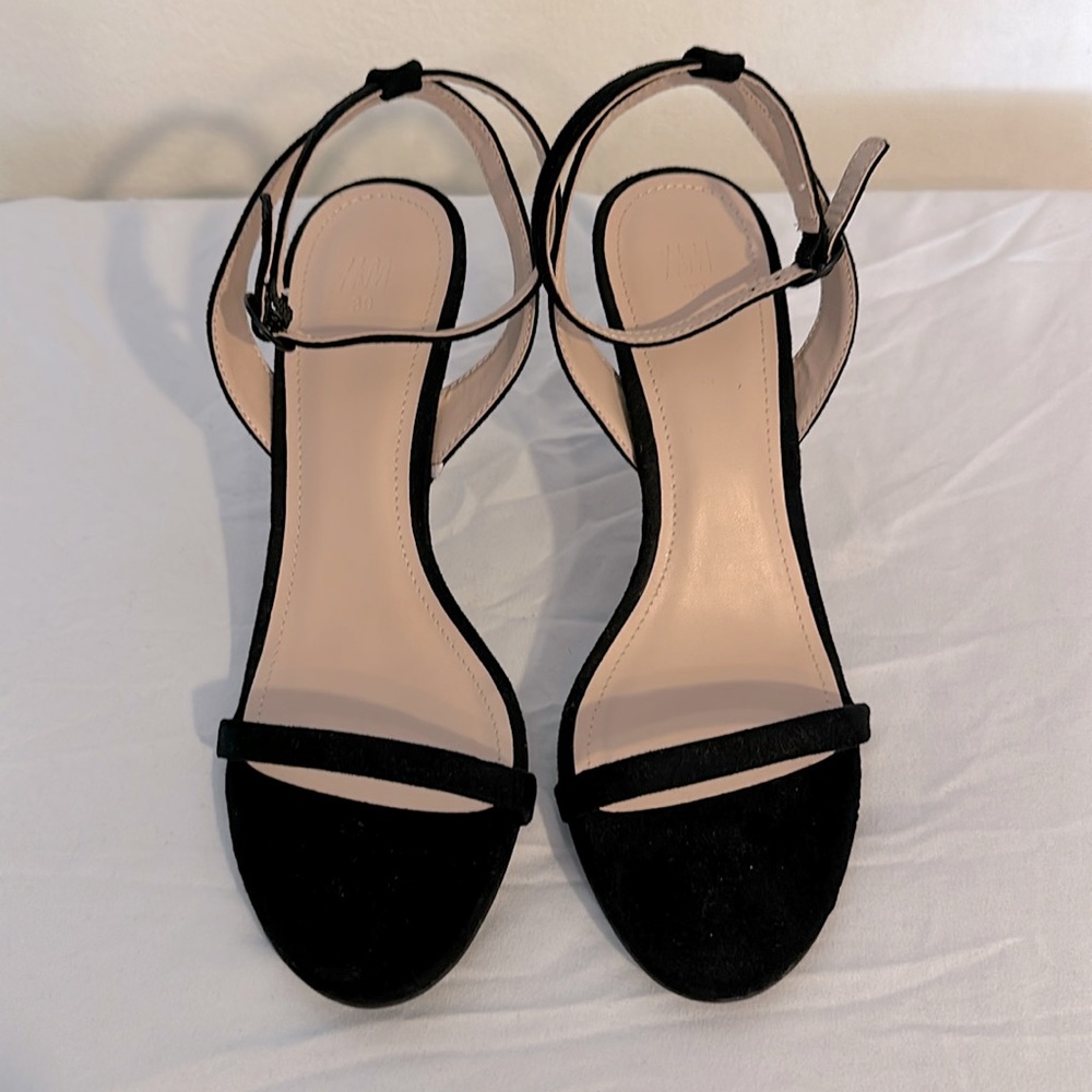 H&M Black Suede Ankle Strap Heels Size 8